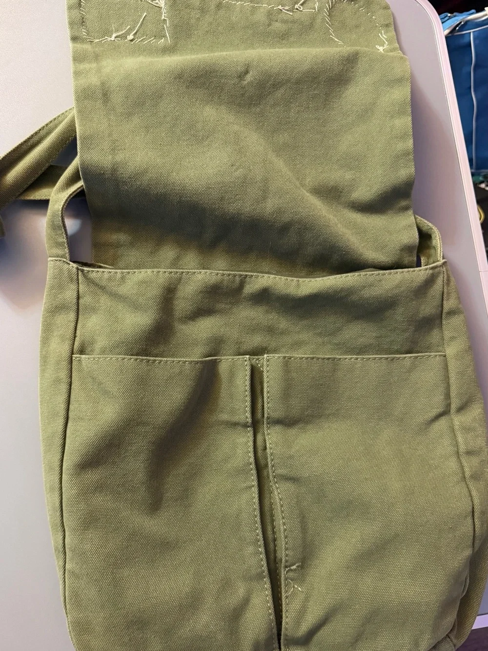 N/A olive green